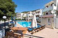Kostis Villas - Pools