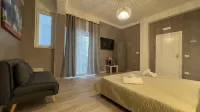 Cconforthotels R&B Gary House Отели рядом с достопримечательностью «Университет Бари»