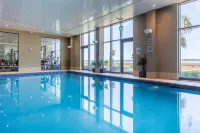 Radisson Blu Waterfront Hotel, Jersey - Pools