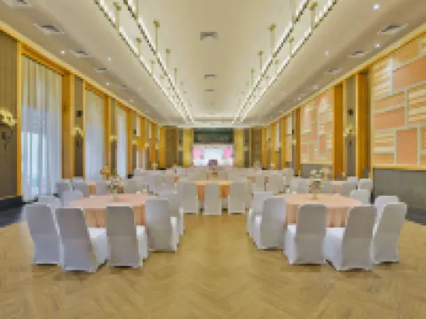 ปราโมท แลนด์ส์ เอ็นด์ รีสอร์ท, สมาชิกรัฐสึนอินดิวิดดวัลส์ โรงแรมในGopalpur