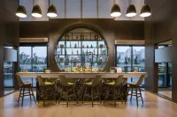 Centro Westside by Rotana - 5-Star