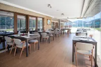 Quinta de Cabanas Douro Country House Hotels in Eja