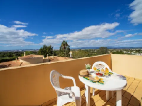 Silena Hotels in Estombar