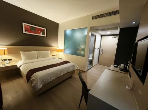 ห้องดีลักซ์