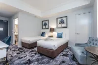 Kingsford Smith Motel Hotels near Portside Wharf
