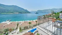 Huma Kotor Bay Hotel and Villas - Mountain view