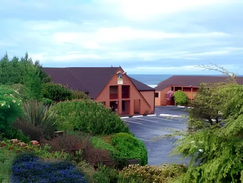 SureStay Plus Hotel by Best Western Gold Beach Hotel a Gold Beach