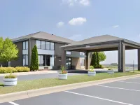 Days Inn by Wyndham Johnson Creek