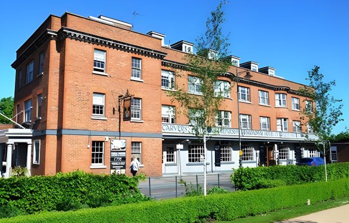 The Broadway Hotel