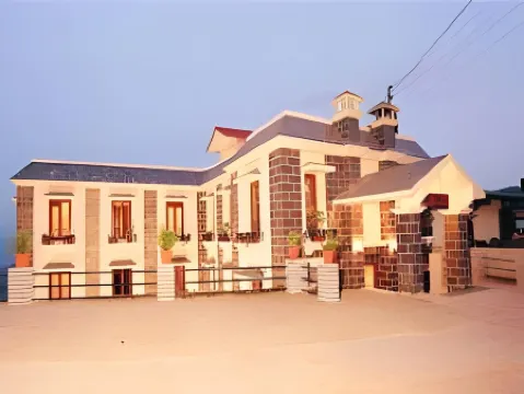 Sun N Snow Inn by Leisure Hotels