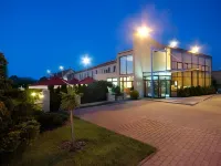 Qubus Hotel Zielona Góra Các khách sạn ở Zielona Gora