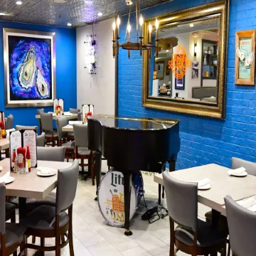 Wyndham New Orleans - French Quarter Отели рядом с достопримечательностью «Презервашен Холл»