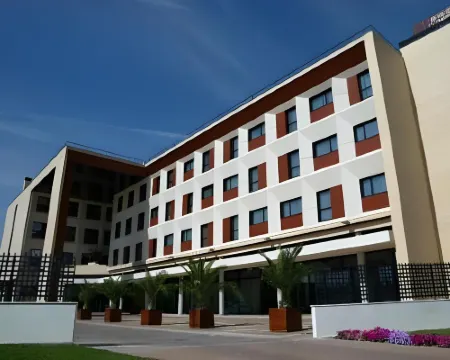 Hotel Sercotel Las Artes Hoteles en Pinto