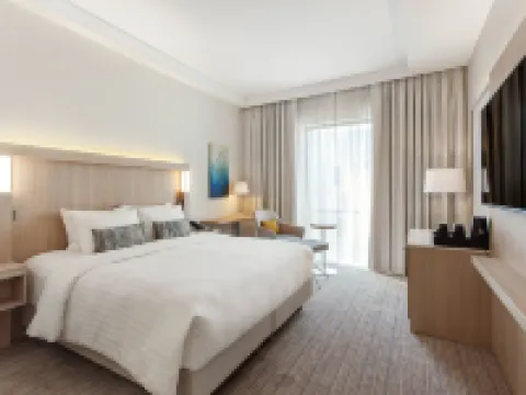 コートヤード バイ マリオット ビリニュス シティ センター ヴィリニュスのホテル