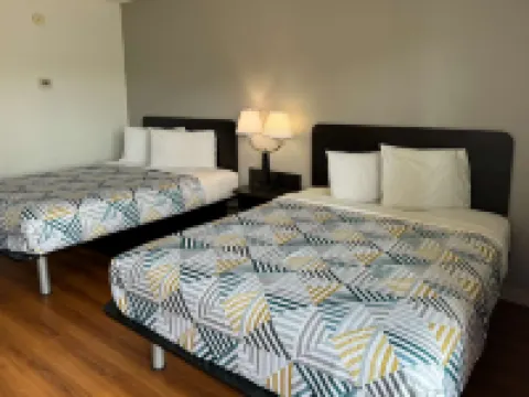 Motel 6 Butte, MT - Historic City Center