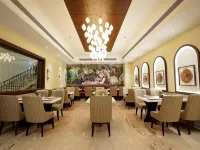 M2 Square by Monday Premium Hotels near Sitabuldi Fort