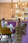 Sailor's Beach Club - 5-Star