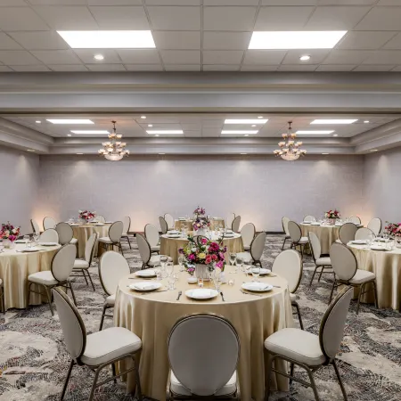 Crowne Plaza AUBURN HILLS by IHG