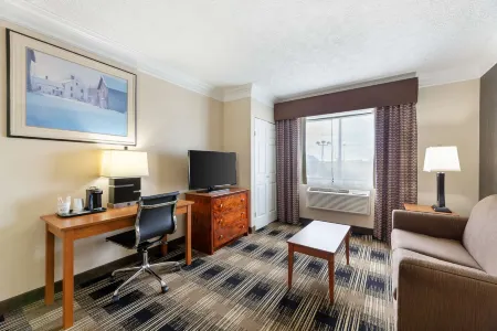 Best Western the Inn at Rochester Airport
