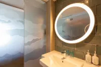 Holiday Inn Express & Suites QUEENSTOWN by IHG