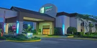 Holiday Inn Express & Suites SAN JOSE AIRPORT by IHG Hotels near Winchester Mystery House