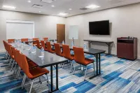 Holiday Inn Express & Suites West Plains Southwest