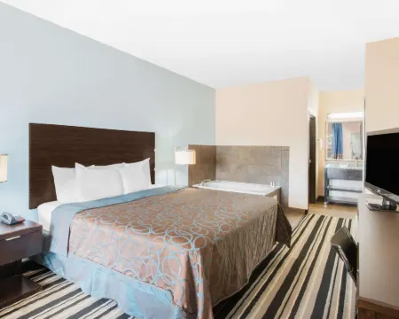 Super 8 by Wyndham Dilley TX Hotels in Dilley