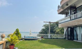 TreeHouse Narmade A Riverfront Resort & Spa Narmadapuram
