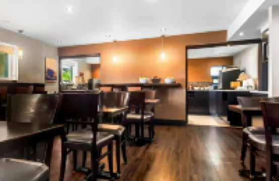 Best Western Plus Mont-Laurier Hotels in Antoine-Labelle Regional County Municipality