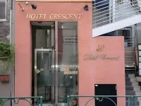 Business Hotel Crescent Hotell i Nakano