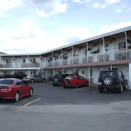 Travellers Motel