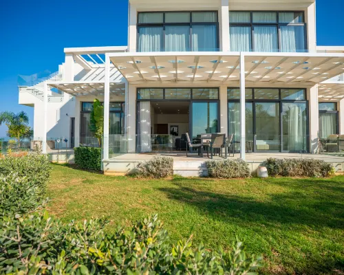 B34-2 the Resort Apartment with Pool View Hotels in Akanthou