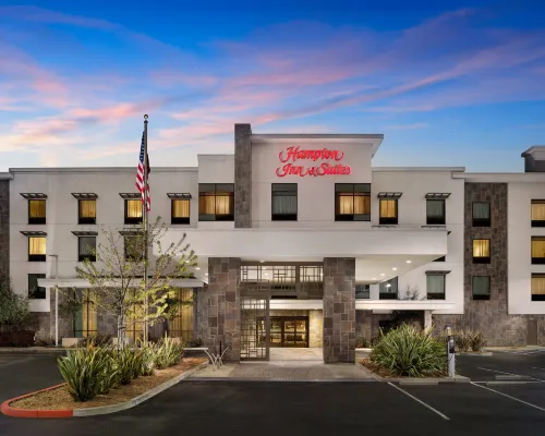 Hampton Inn & Suites Napa Hotels in Napa