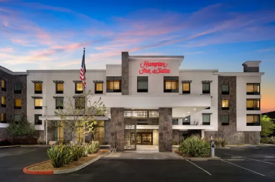 Hampton Inn & Suites Napa