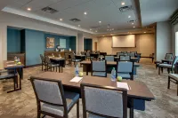 Hampton Inn & Suites Southport Các khách sạn ở Southport
