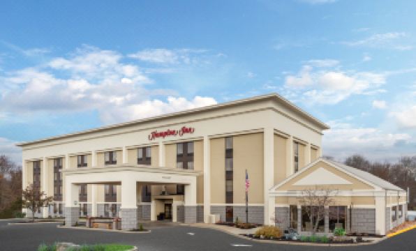 Hampton Inn Groton/Mystic - Housity