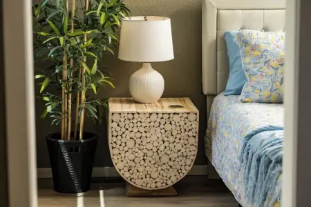 PET-FRIENDLY LUXE Mtn Retreat, Hot tub, Firepit w/EPIC views, Red Rock, Rafting