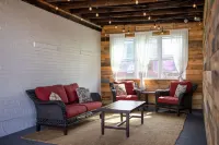 Beautiful, Walkable Strip District Studio w/ Outdoor Loggia Hotel a 