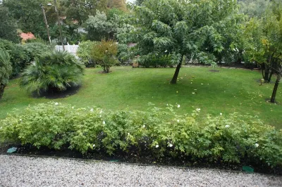 In garden charm and comfort for the independent annex building of the Villa Hotels near Palais Des Congrès