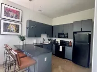 Amazing 1BR Downtown Apartment!