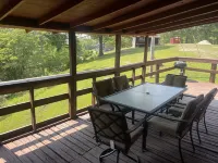 Mine Lick Creek Resort 128