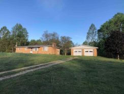 Harmony Hills -- 3 bedroom country home