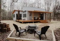 Crane's Cabin at Fall Creek Falls State Park- Outdoor Bathtub, Fireplace
