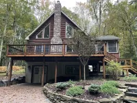 Private and Cozy Lake Wallenpaupack Retreat
