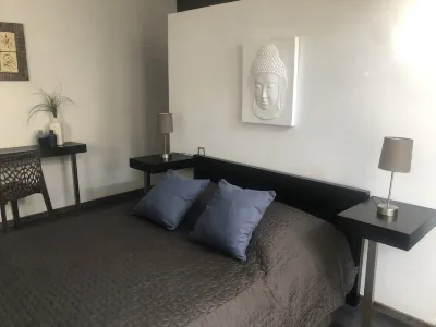 À 1km du Pont du Gard Logement Cosy ds Beau Village Avec son Église Médiéval