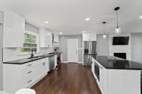 Sleek & Affordable Overland Park Stunner!