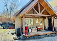 Riggins Riverview Retreat (Triple R) Cabin #4
