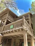 2 Blocks from Resort Base! 2b-2ba Newly Remodeled!