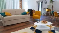 Cozy apartment in Roma70, in the green 2 steps from appia antica Hotel a Rinnovamento
