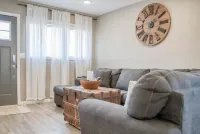 The James Stay on Historic Route 66, Minutes Away from Wineries & Restaurants